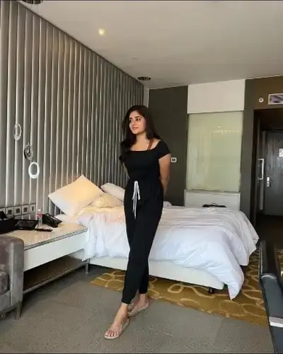 Call Girls Service in Poogal